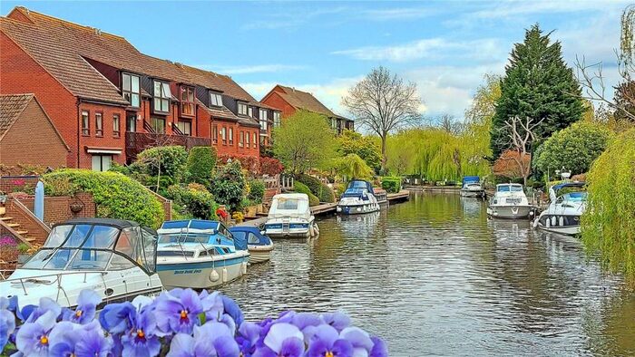 3 Bedroom Terraced House To Rent In Temple Mill Island, Marlow, Buckinghamshire, SL7