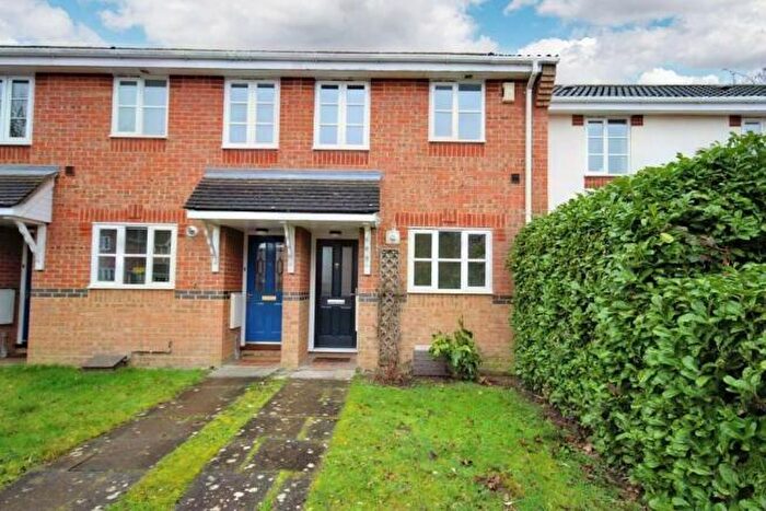 2 Bedroom Terraced House To Rent In Langley Place, Billericay, CM12