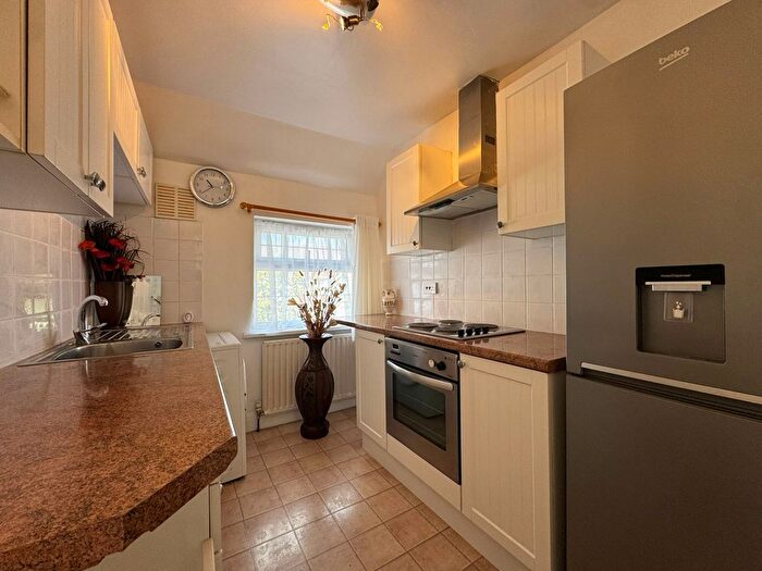 1 Bedroom Flat To Rent In Greenford, UB6
