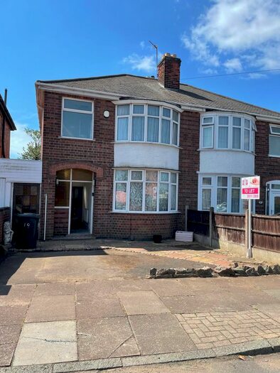 3 Bedroom Semi-Detached House To Rent In Harrogate Road, Leicester, LE4