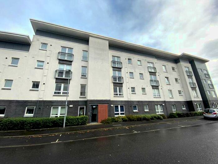 2 Bedroom Flat To Rent In Whimbrel Wynd, Renfrew, PA4