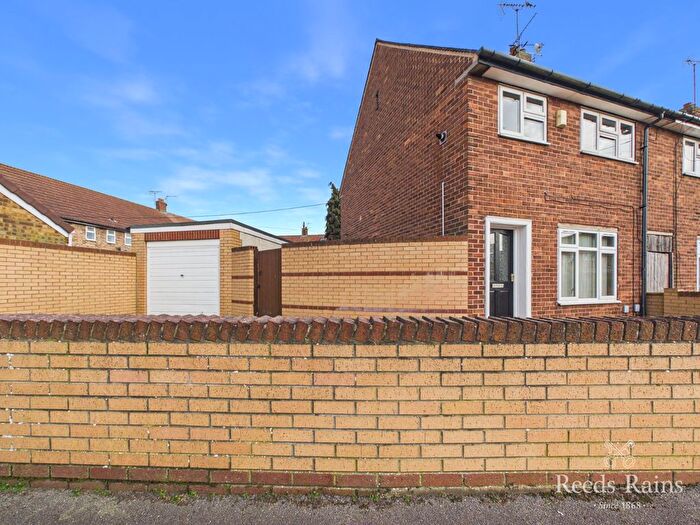 3 Bedroom End Terrace House For Sale In Ashwell Avenue, Hull, East Riding Of Yorkshire, HU9