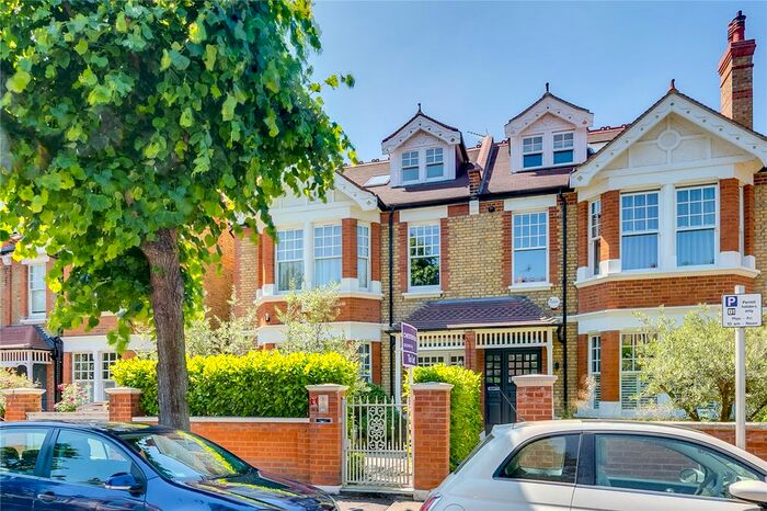 7 Bedroom Property To Rent In Kitson Road, Barnes, SW13