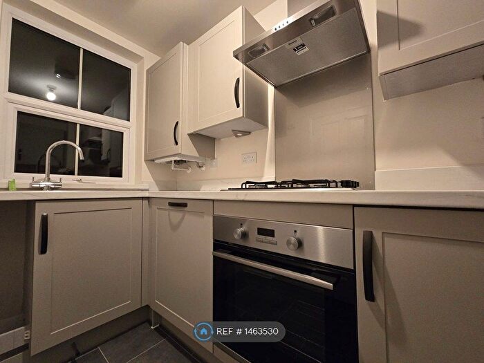 2 Bedroom Semi-Detached House To Rent In Whyles Close, Bourne, PE10