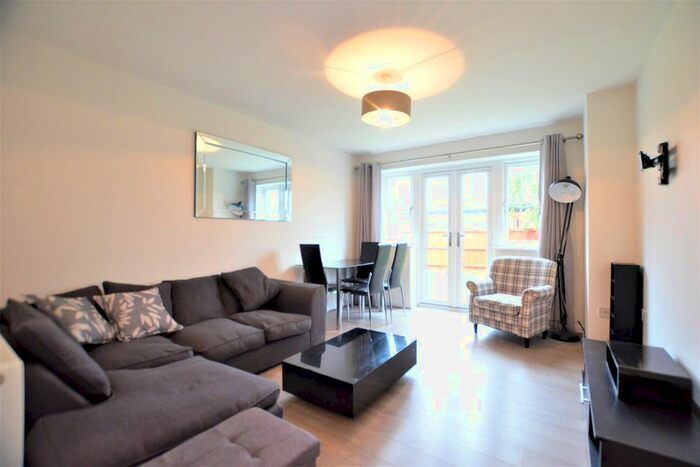 2 Bedroom Terraced House To Rent In Hunts Lane, Camberley, GU15