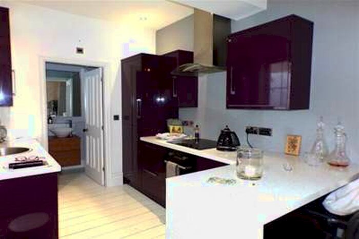 2 Bedroom Flat To Rent In Delaval Terrace, Gosforth, NE3