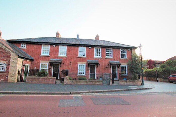 2 Bedroom Terraced House To Rent In Swan Street, West Malling, Kent, ME19