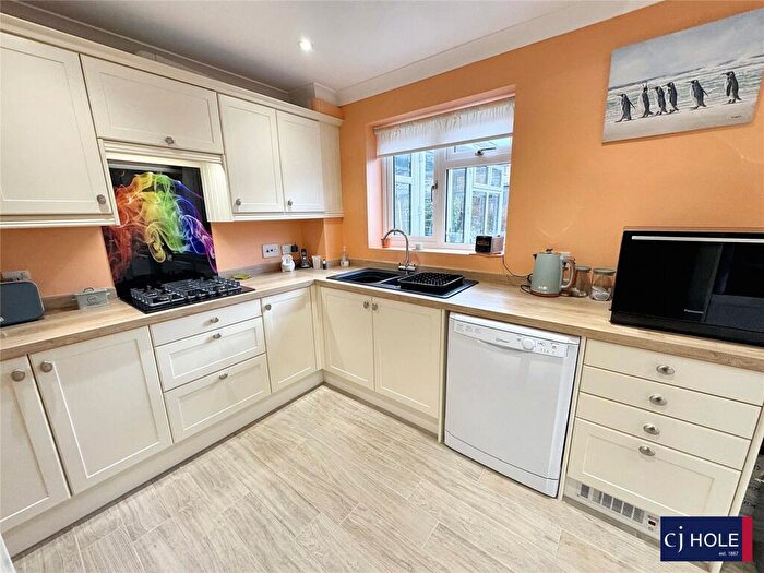 4 Bedroom Detached House For Sale In Spinney Road, Barnwood, Gloucester, GL4