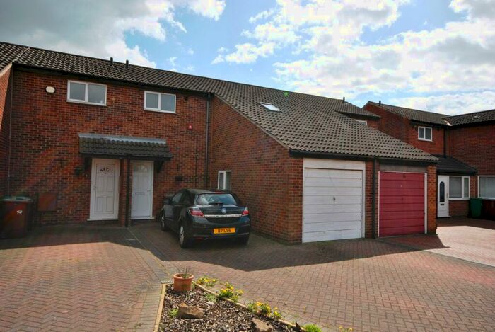 2 Bedroom Terraced House To Rent In Bathley Street, Nottingham, Nottinghamshire, NG2