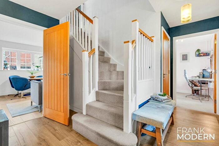 4 Bedroom Detached House For Sale In Stamford Lane, Warmington, PE8