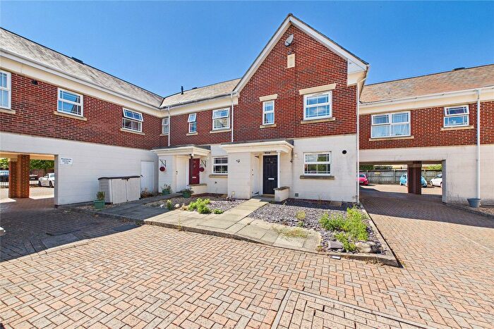 4 Bedroom Terraced House For Sale In Deepcut, Camberley, Surrey, GU16