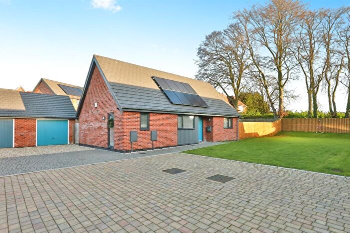 2 Bedroom Detached Bungalow For Sale In Mayfly Road, Swaffham, PE37