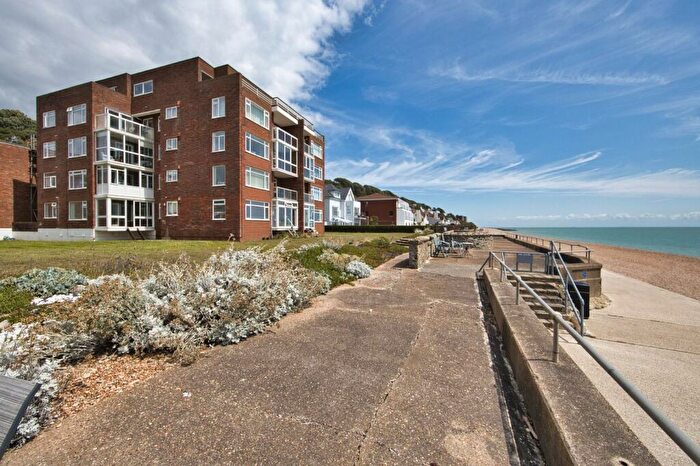 2 Bedroom Flat For Sale In The Riviera, Sandgate, Folkestone, Kent, CT20