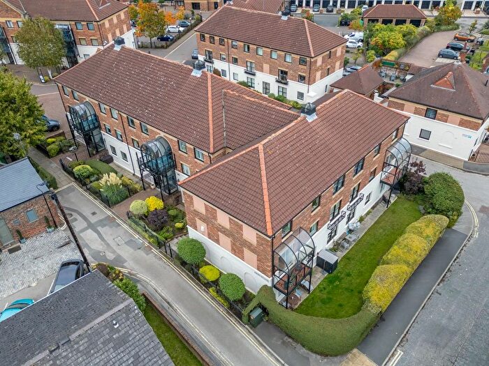 1 Bedroom Flat For Sale In Postern Close, York, YO23