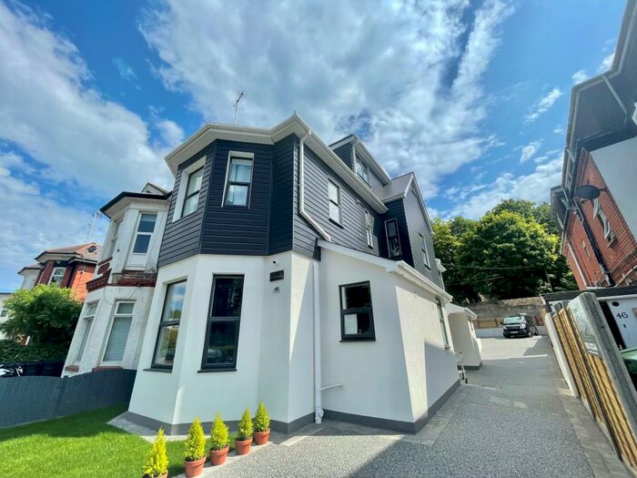 2 Bedroom Flat To Rent In Frances Road, BH1