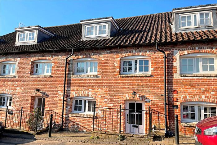 3 Bedroom Detached House For Sale In Crown Place, Woodbridge, Suffolk, IP12