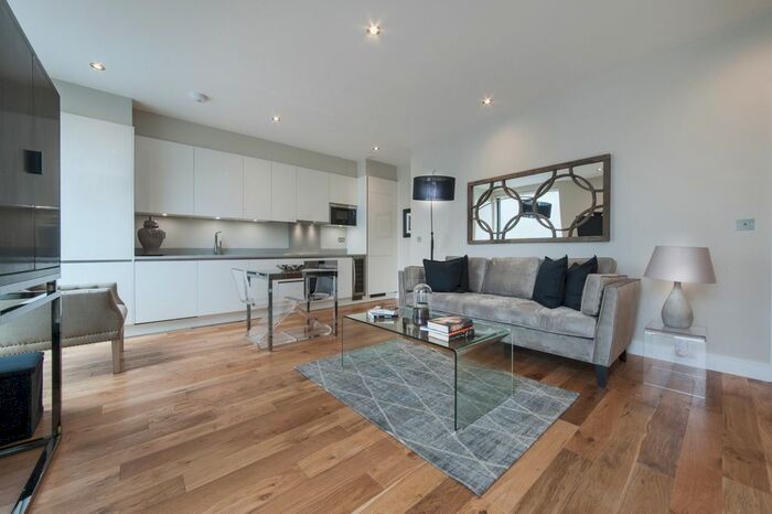 2 Bedroom Flat To Rent In Moray Apartments, Elgin Avenue, Maida Vale, W9