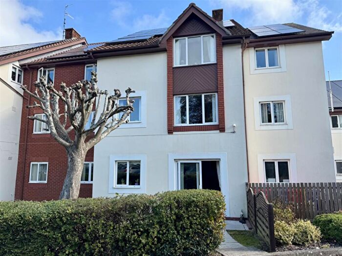 1 Bedroom Flat For Sale In Garden City Way, Chepstow, NP16