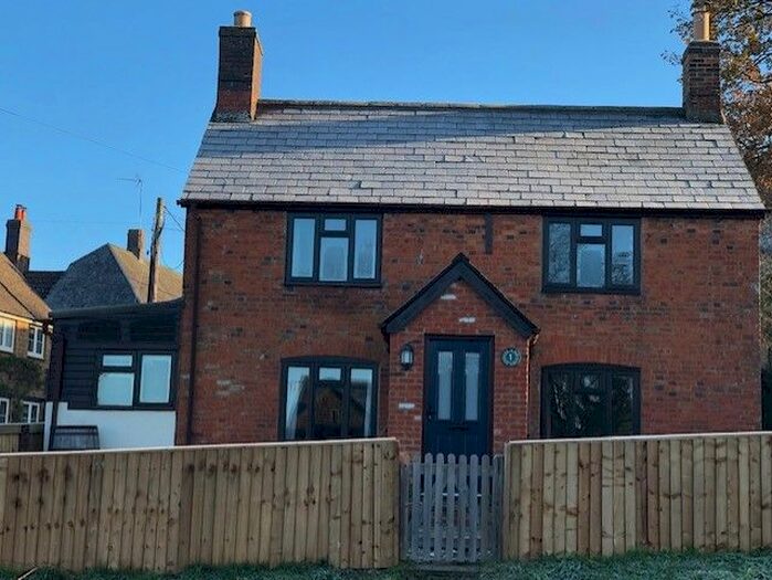4 Bedroom Cottage To Rent In Church Road, Daventry, NN11