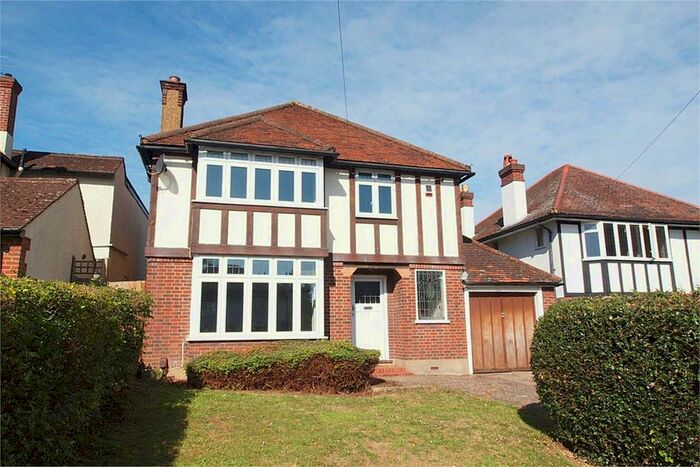 4 Bedroom Detached House To Rent In Downs Bridge Road, Beckenham, BR3