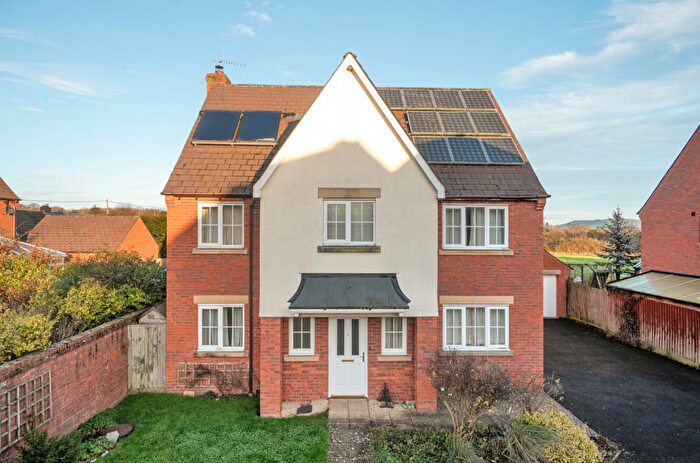 4 Bedroom House For Sale In Eastfield, Eardisley, Hereford, HR3