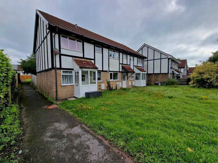 3 Bedroom End Of Terrace House To Rent In Brackla Way, Brackla, Bridgend County., CF31