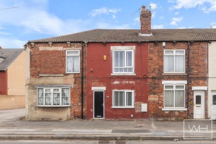 2 Bedroom Terraced House For Sale In Rotherham Road, Dinnington, S25