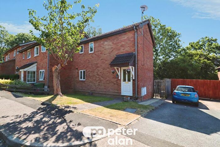 2 Bedroom End Of Terrace House For Sale In Woodlawn Way, Thornhill, Cardiff, CF14