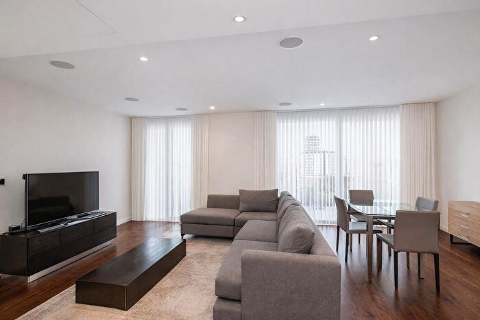 2 Bedroom Flat To Rent In Clipstone Street, Fitzrovia, London, W1W