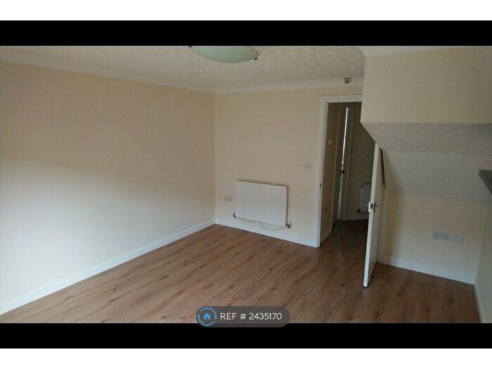 2 Bedroom Terraced House To Rent In Birkdale Close, London, SE28