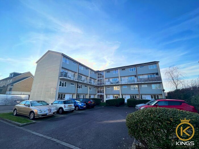 1 Bedroom Flat To Rent In Fort Cumberland Road, Southsea, PO4