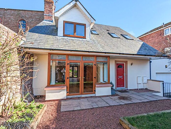 3 Bedroom Detached House To Rent In High Cross Street, Brampton, CA8