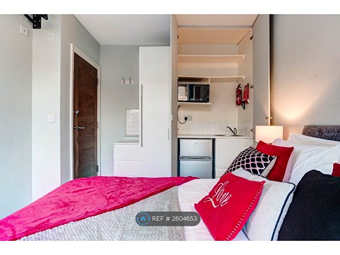 Studio To Rent In Hartington Road, Brighton, BN2