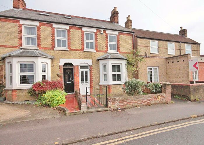 4 Bedroom Semi-Detached House To Rent In Windmill Road, Headington, Oxford, Oxfordshire, OX3