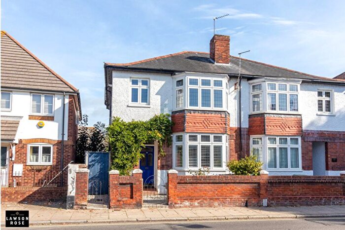 3 Bedroom Semi-Detached House For Sale In Grove Road South, Southsea, PO5