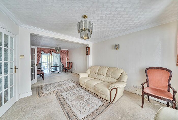 3 Bedroom Terraced House For Sale In Boycroft Avenue, London, NW9