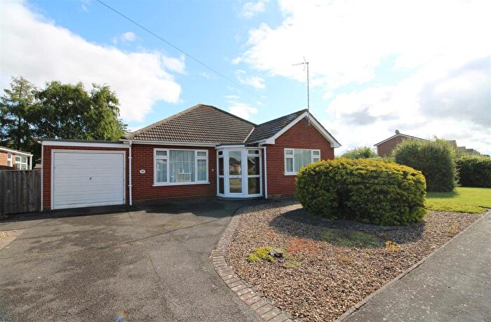 3 Bedroom Detached Bungalow For Sale In Lancaster Drive, Long Sutton, Spalding, PE12