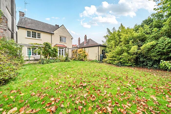 3 Bedroom Detached House For Sale In Miles Road, Clifton, Bristol, BS8