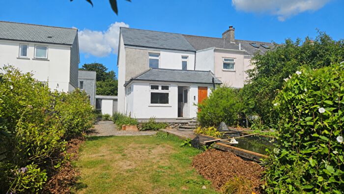 2 Bedroom End Of Terrace House For Sale In Polmear, Par, PL24