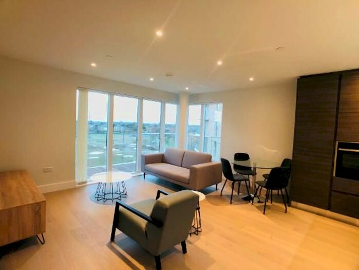 2 Bedroom Flat To Rent In Marsden House, Kidbrooke Village, London, SE3