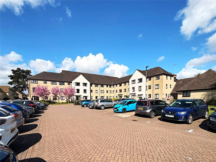 2 Bedroom Flat For Sale In Barclay Court, Trafalgar Road, Cirencester, Gloucestershire, GL7
