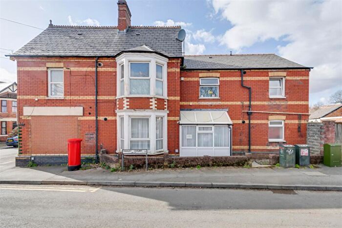 1 Bedroom Maisonette To Rent In Evansfield Road, Llandaff North, Cardiff, CF14