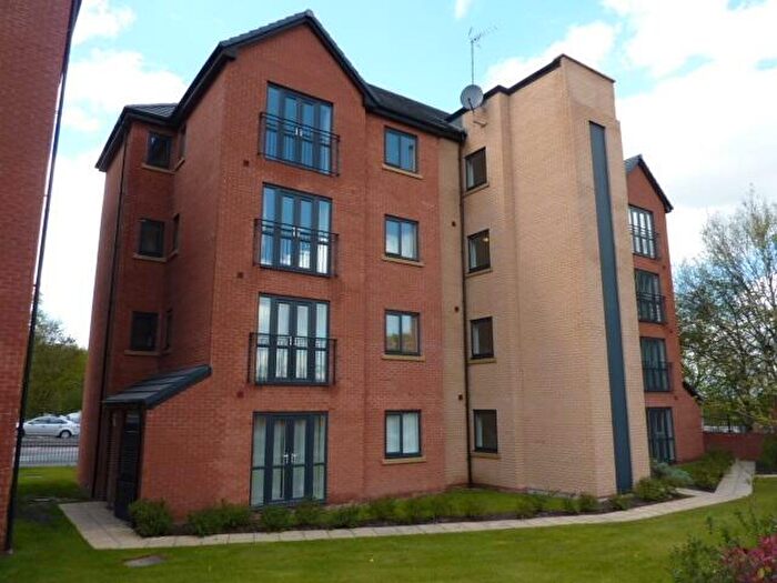 2 Bedroom Apartment To Rent In Pages Croft, Dudley, West Midlands, DY1