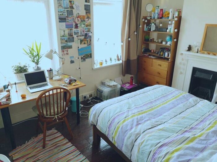 4 Bedroom House To Rent In Gelligaer Street, Cathays, Cardiff, CF24