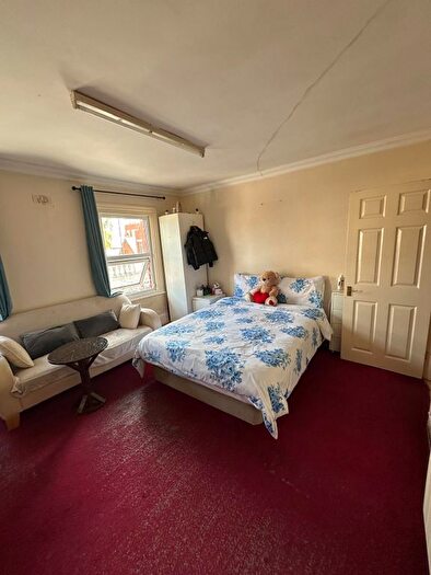 Studio To Rent In High Street, Harrow, Greater London, HA3