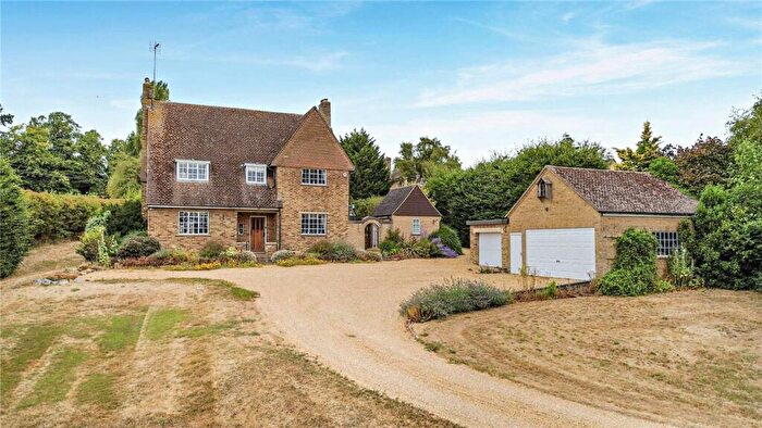 5 Bedroom Detached House For Sale In Peterborough Road, Castor, Peterborough, PE5
