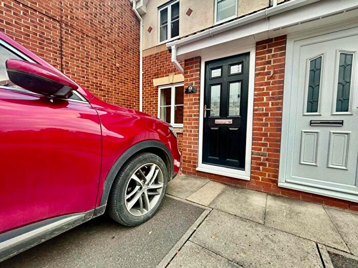 2 Bedroom Terraced House To Rent In Woodmans Way, Beverley, East Riding Of Yorkshire, Uk, HU17