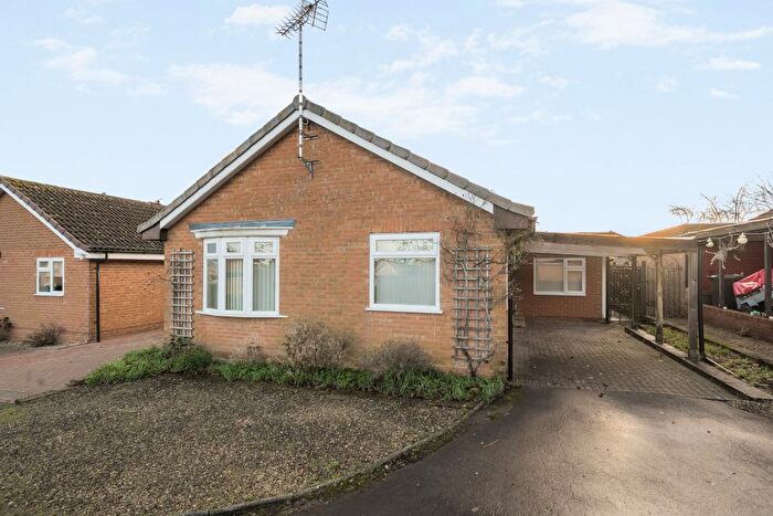 3 Bedroom Detached Bungalow For Sale In Kendal, Toothill, Swindon, SN5