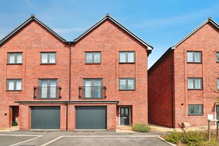 4 Bedroom Semi-Detached House For Sale In Baylis Gardens, Stoke Gifford, Bristol, BS34