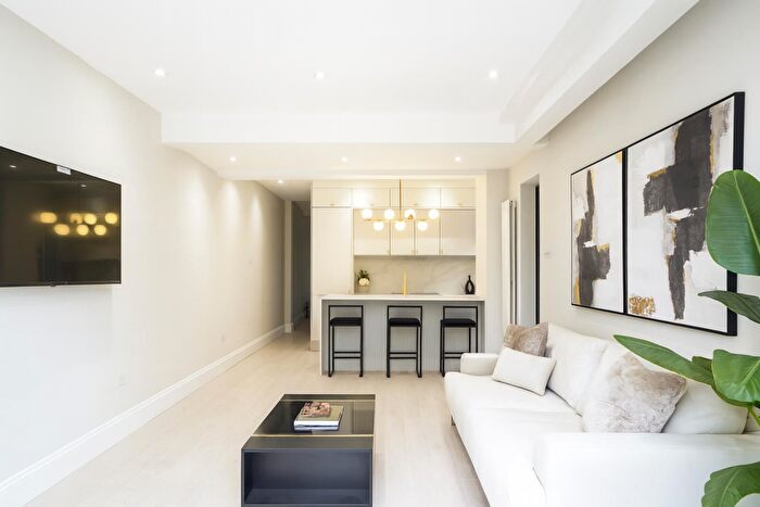 2 Bedroom Flat For Sale In Furness Road, London, NW10